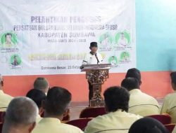 Hadiri Pelantikan Pengurus PBSI Sumbawa, Wabup Ansori Dorong Pembinaan Atlet Sejak Usia Dini
