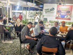 Orasi di Mimbar Bebas 100 Hari Iqbal-Dinda, Ekonom Senior Unram Nilai Belum Tampak Arah Kebijakan yang Jelas