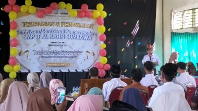 Kuasai Bahasa Arab dan Inggris, Ponpes Modern Al-Kahfi Sumbawa Lepas 19 Santri