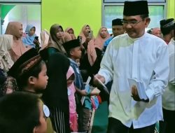 Wabup Ansori Santuni Anak Yatim dan Dhuafa