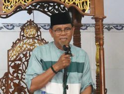 Bupati Sumbawa Janji Perbaiki Jalan Rusak di Desa Lebangkar