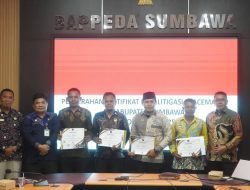 Sumbawa Masuk Kategori Patuh Regulasi, 7 Kades dan 1 Lurah Dianugerahi Peacemaker Award