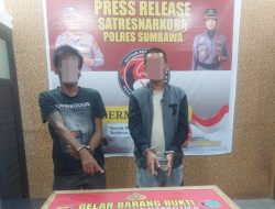 Polres Sumbawa Gagalkan Peredaran 1 Ons Sabu, Dua Warga KSB Ditangkap di Pasar Pernang