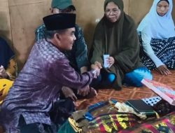 Usai Melayat, Wabup Ansori Langsung Turun ke Lokasi Kebakaran Pastikan Bantuan Warga Tersalurkan