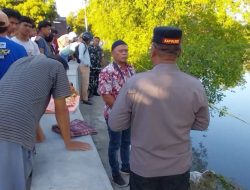 Sesosok Mayat Laki-Laki Ditemukan Mengapung di Kali Brangbiji, Polisi Lakukan Evakuasi Jenazah