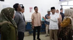 Wabup Sumbawa Ingatkan Pengelola SPPG Jalankan Operasional dengan Jujur,Disiplin dan Sesuai SOP