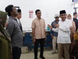 Wabup Sumbawa Ingatkan Pengelola SPPG Jalankan Operasional dengan Jujur,Disiplin dan Sesuai SOP