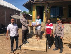 Sambut Hari Bhayangkara, Polsek Rhee Salurkan Bansos untuk Warga
