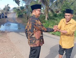Bukan Dihadang di Tarano, Wabup Sumbawa Turun Mobil Bersalaman dan Dengar Aspirasi Warga