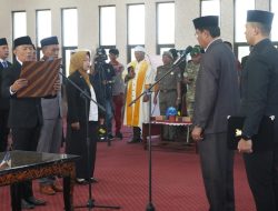 Lantik 17 Kepala Puskesmas, Bupati Jarot: Puskesmas Jangan Hanya Menunggu Orang Sakit