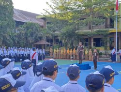 Pesan Kajari Sumbawa kepada Siswa SMPN 1: “Cita-Cita Harus Diperjuangkan, Buat Bangga Orang Tua dan Bangsa”