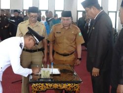 Lantik 18 Kades Terpilih, Bupati Sumbawa Minta Bangun Desa dan Rangkul Semua Warga
